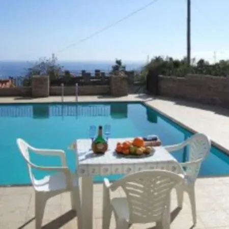 Casa Pedra Sea And Mountain Views Pool Дом отдыха *